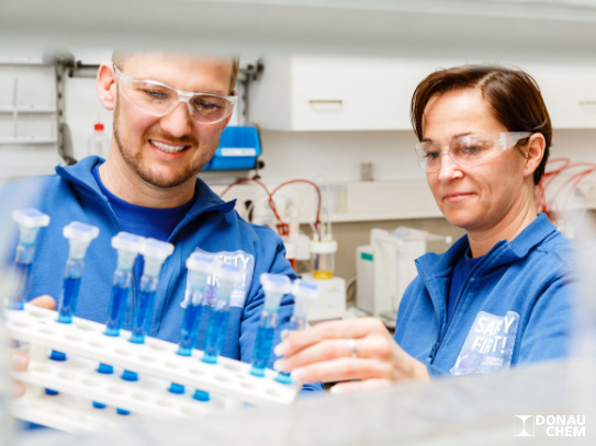 Analyse einer Mischung im Labor Analyse einer Mischung im Labor